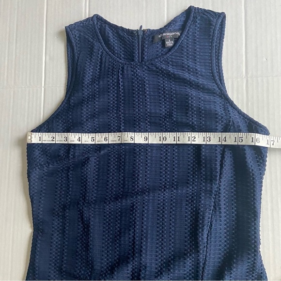 Sharagano Dress Size 6 Zipper Slit Navy Blue Textured Sleeveless Sheath Dress - Picture 12 of 15